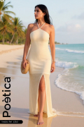 Vestido Largo con Escote Halter, Tiras Cruzadas y Abertura Lateral