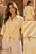 Blusa Mujer en Tela Samy con Botones Frontales y Diseño Versátil