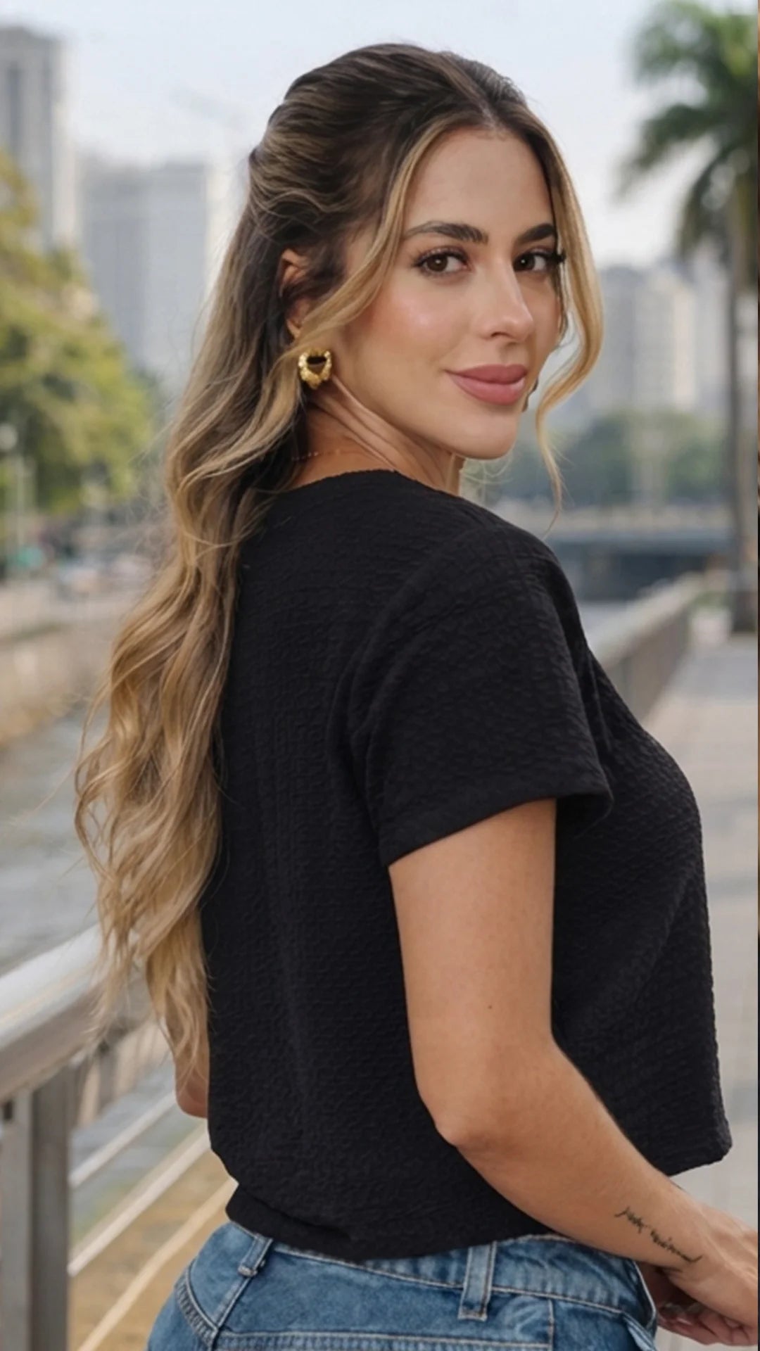 NEGRO - blusa-basica-en-tela-tulum-negro