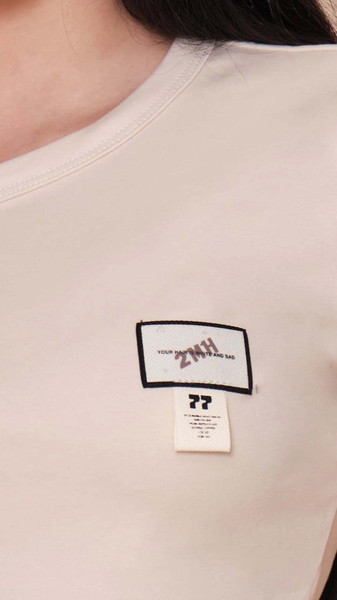 CREMA - blusa-basica-con-aplique-tela-cotton-especial-crema