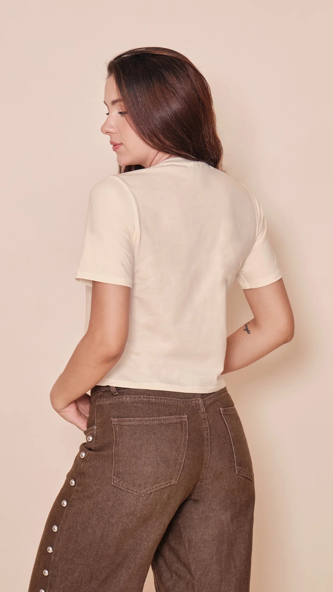 CREMA - blusa-basica-estampado-sobre-tela-fria-crema