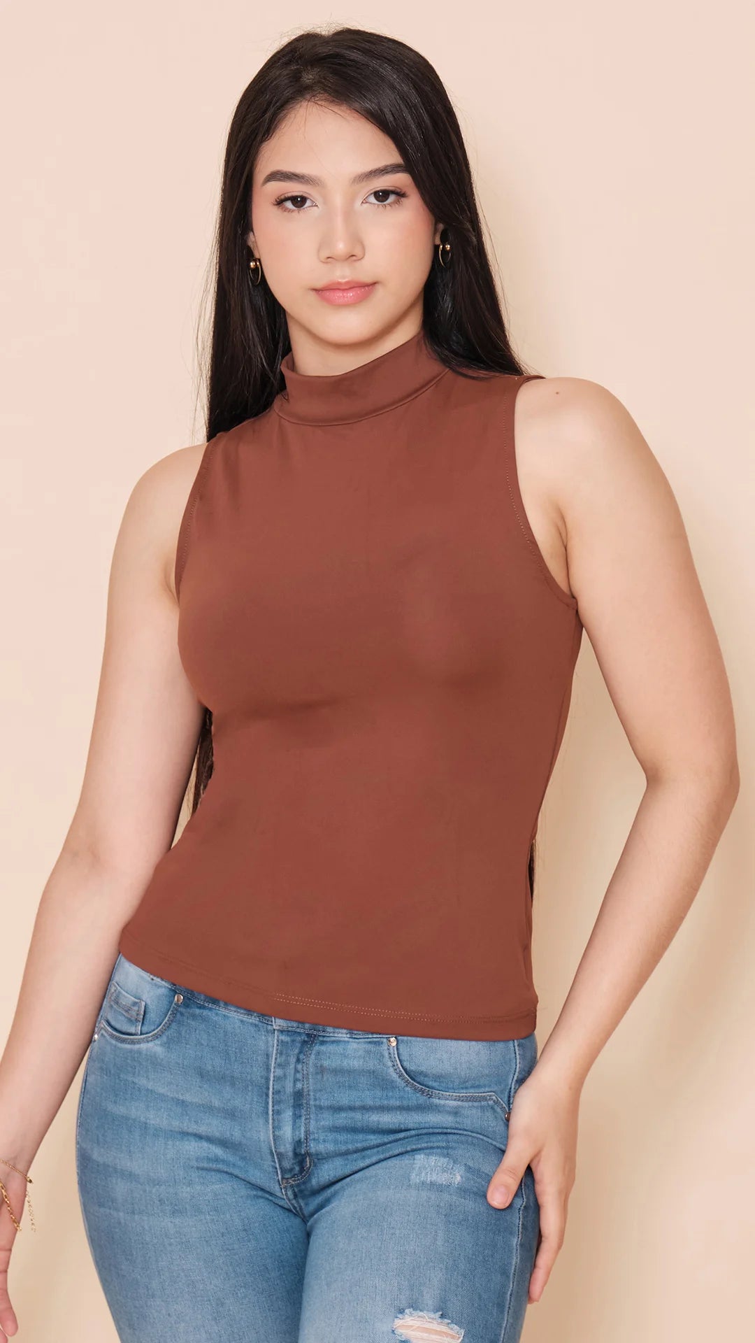 CAFÉ - blusa-manga-sisa-solo-fondo-tela-yogi-lycrada-cafe
