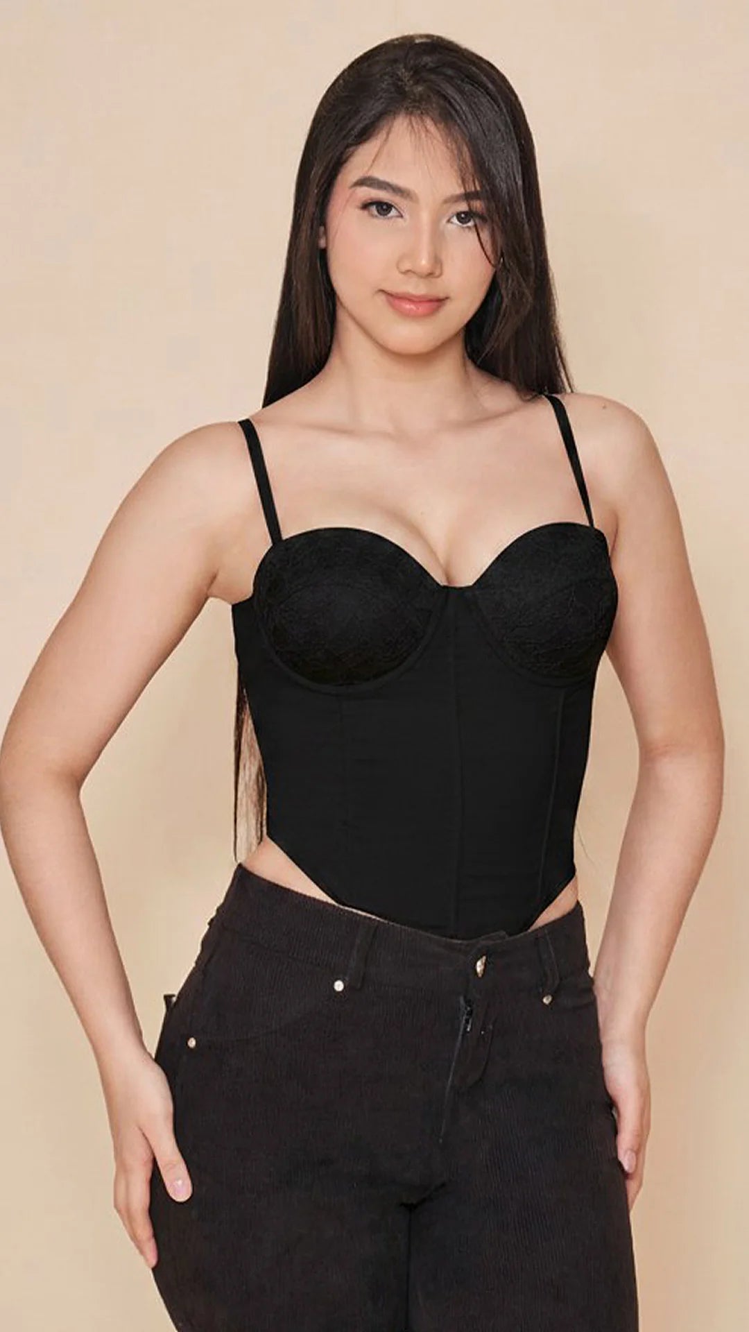 NEGRO - corset-estraple-corto-con-tira-brassier-remache-en-espalda-negro