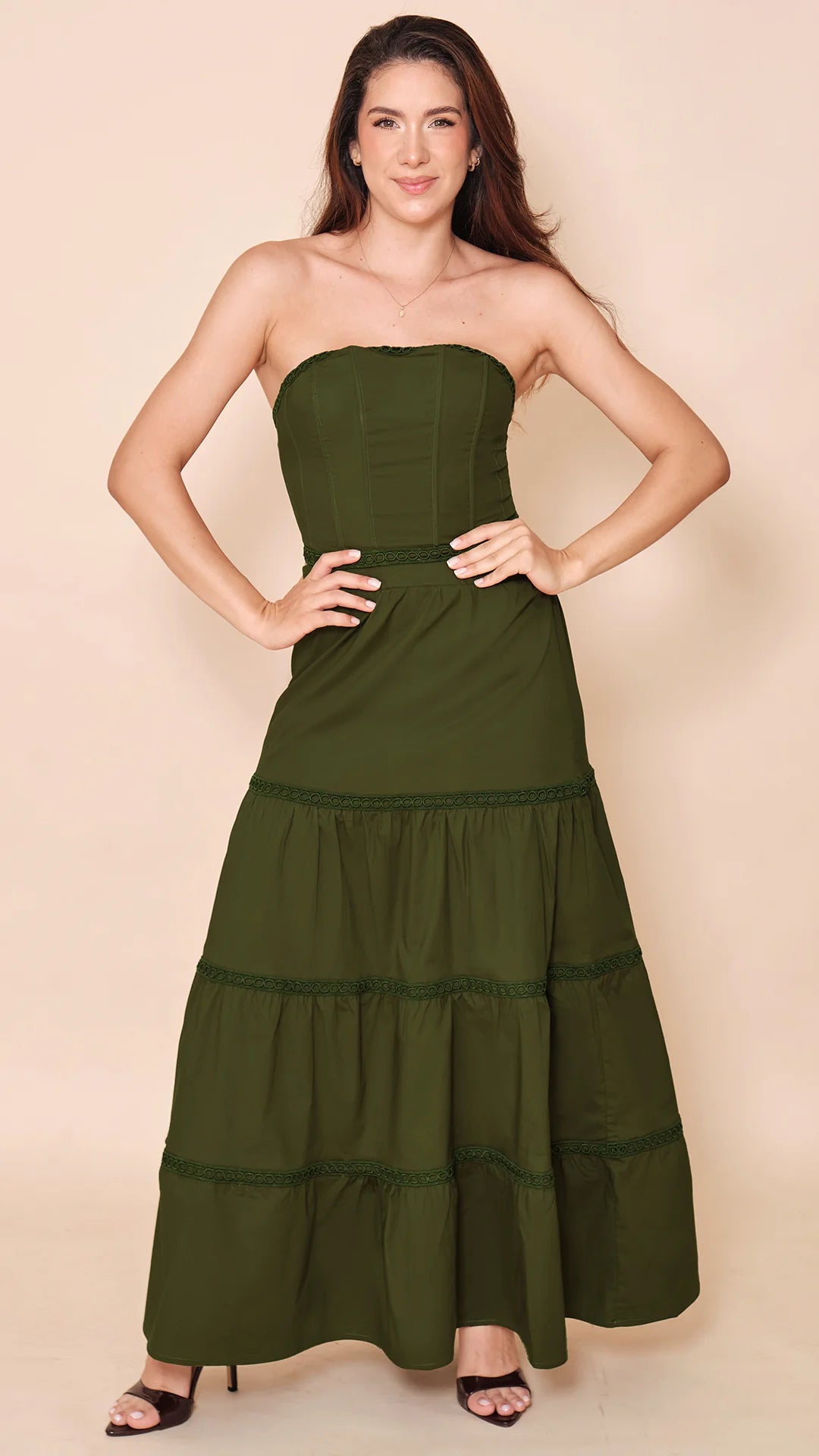 VERDE - conjunto-corset-estraple-con-varillas-falda-4-tiempos-verde