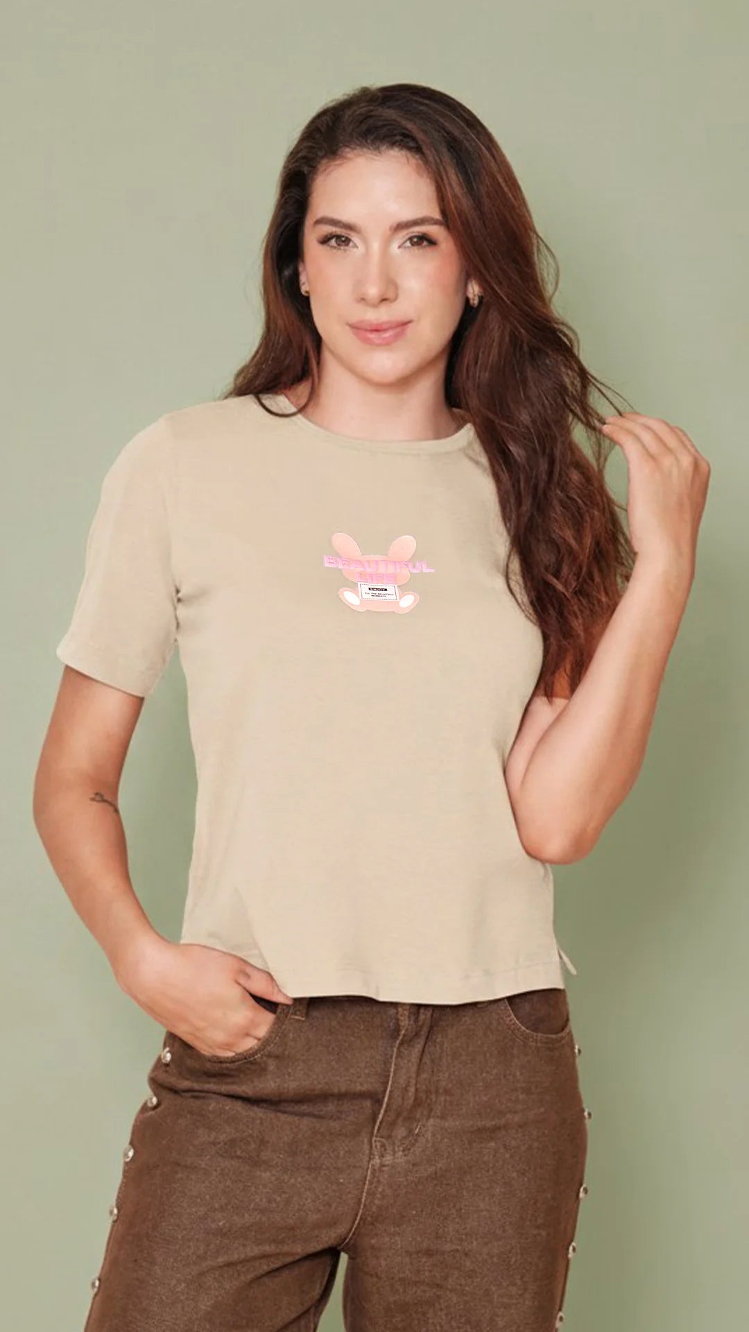 CREMA - blusa-con-abertura-en-costado-dobladillo-ancho-estampado-sobre-tela-fria-crema-985-8685